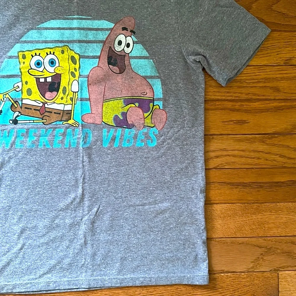 ⭐️GAP KIDS SpongeBob SquarePants Kids T-Shirt size large gray VGUC